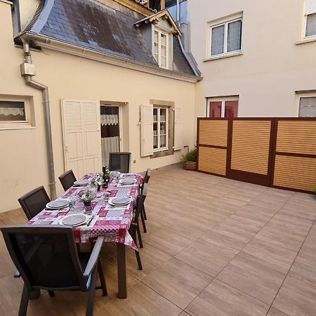 Appartement Avec Terrasse "Musslin" Колмар Екстериор снимка