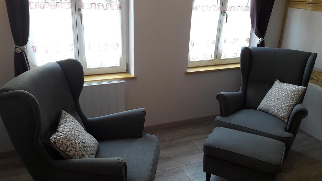 Appartement Avec Terrasse "Musslin" Колмар Екстериор снимка