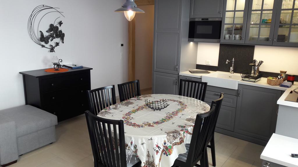 Appartement Avec Terrasse "Musslin" Колмар Екстериор снимка